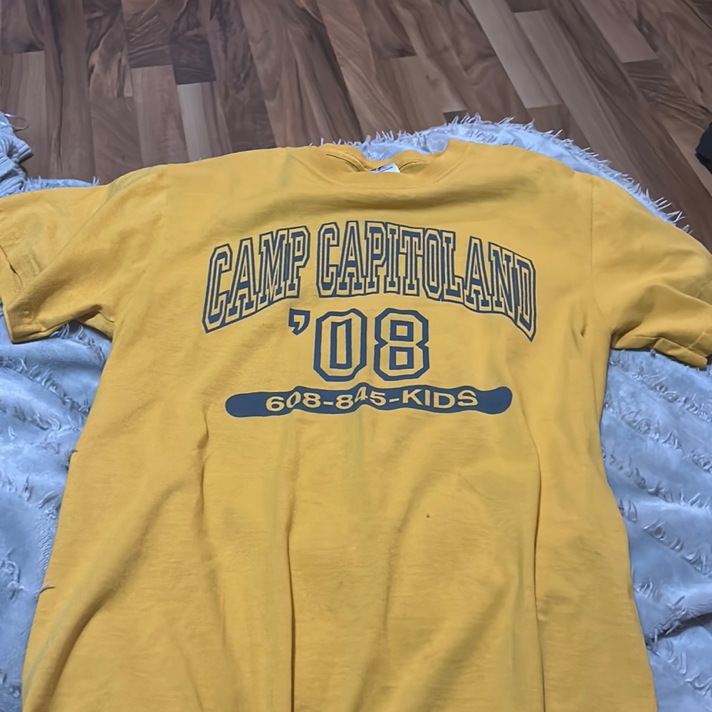 Yellow tee shirt